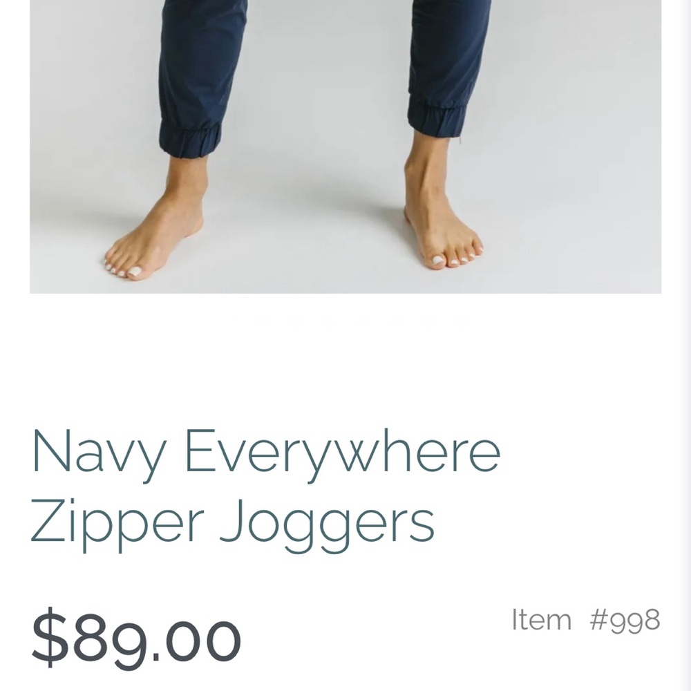 Zyia navy Everywhere zipper jogger